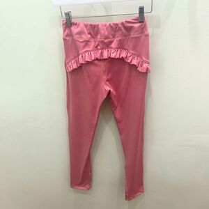 Dark pink ruffled leggings